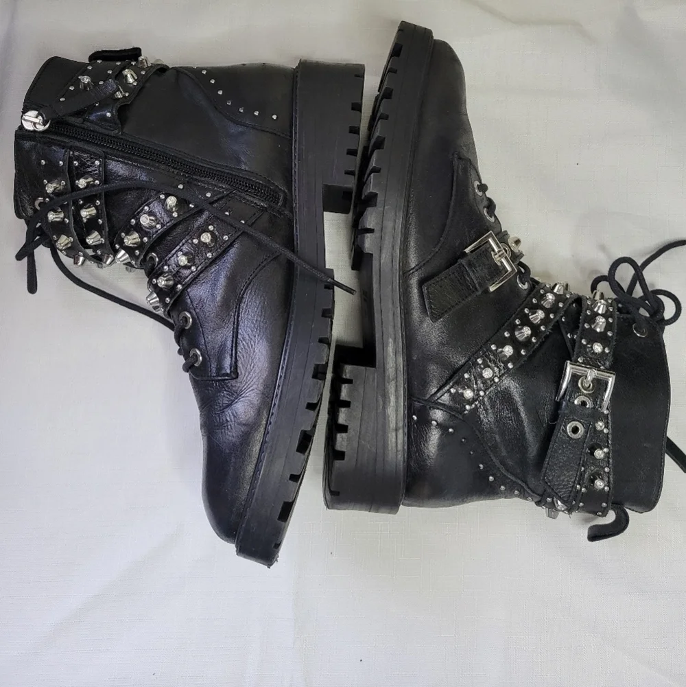 Zara stylish black